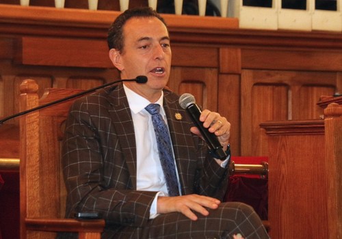 Navigating Negative Campaigning in Fairfax County, Virginia: An Expert's Perspective